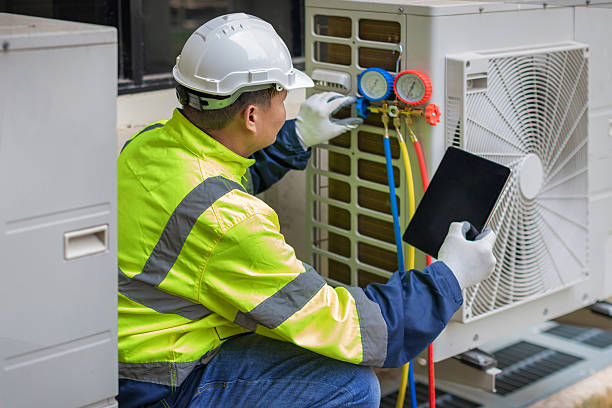 Professional Hvac technician working in North Canton, OH